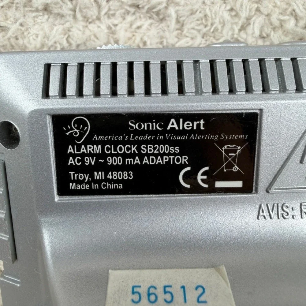 Sonic Alert SB200ss Alarm Clock Jumbo Display Super Shaker Bed Vibrator READ